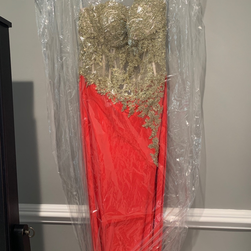 Prom dress